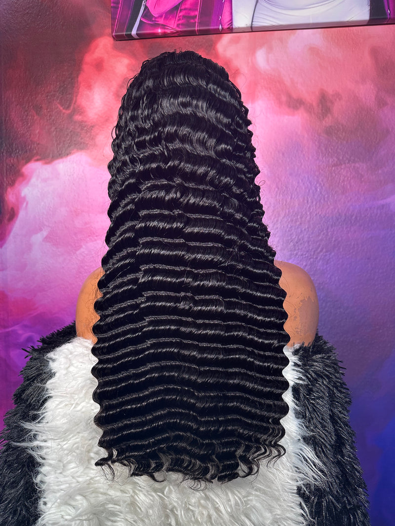 26” Deepwave Half Wig